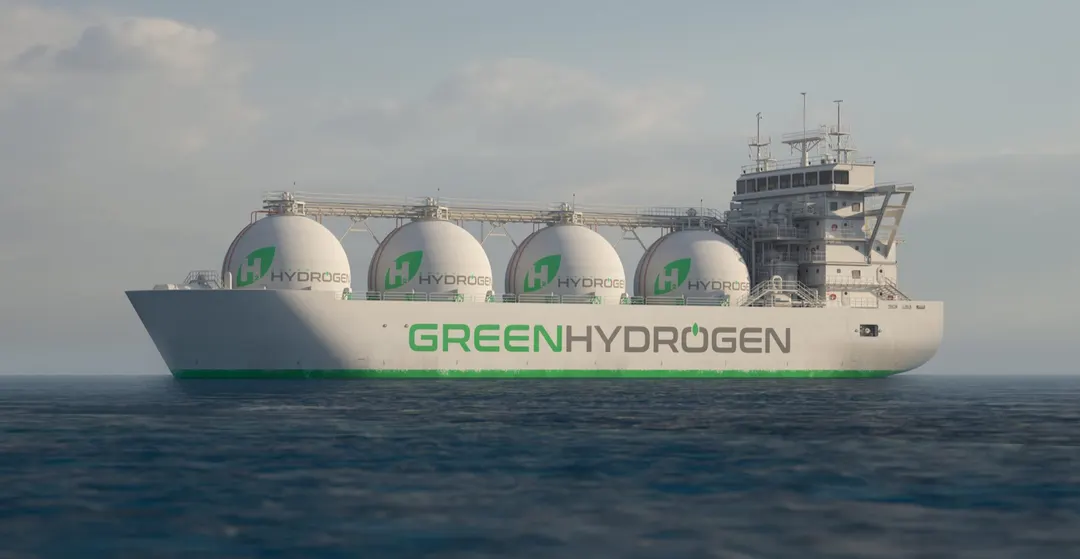 Methanol: A Look at Owner’s Alternatives for Greening and the Movement of Bulk Cargoes throughout the World