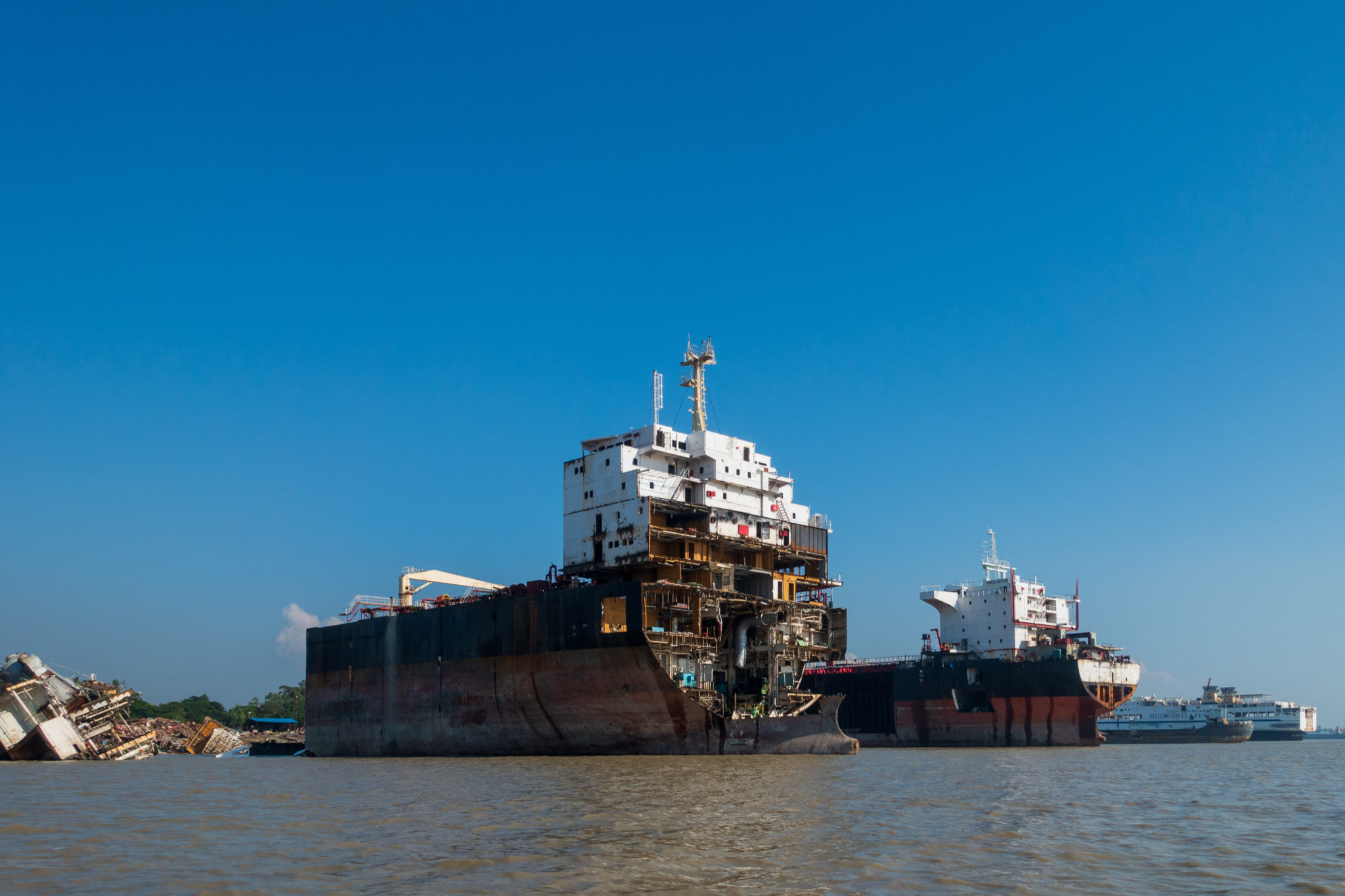BITS AND PIECES | DLS Marine marine survey and vessel appraisal insights